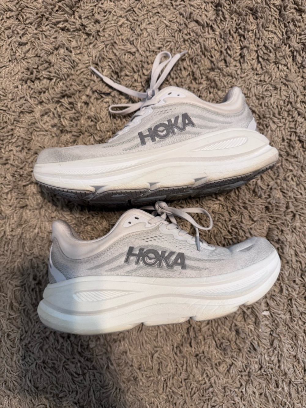HOKA Bondi 9 Size 7D Athletic Running Sneakers - Picture 3 of 7